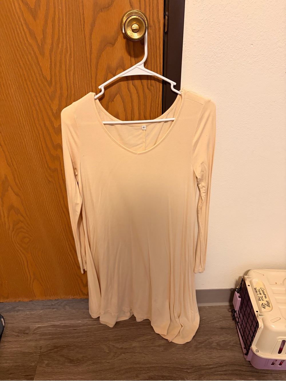Women's Long Sleeve Scoop Neck Tunic Top - Cream